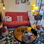 בית אירוח Maison Acacias *