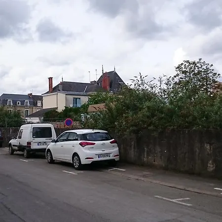 Homestay Maison Acacias Le Mans
