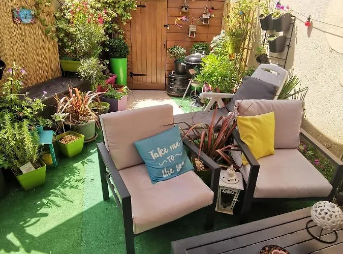 Maison Acacias منزل للإقامة لو مان